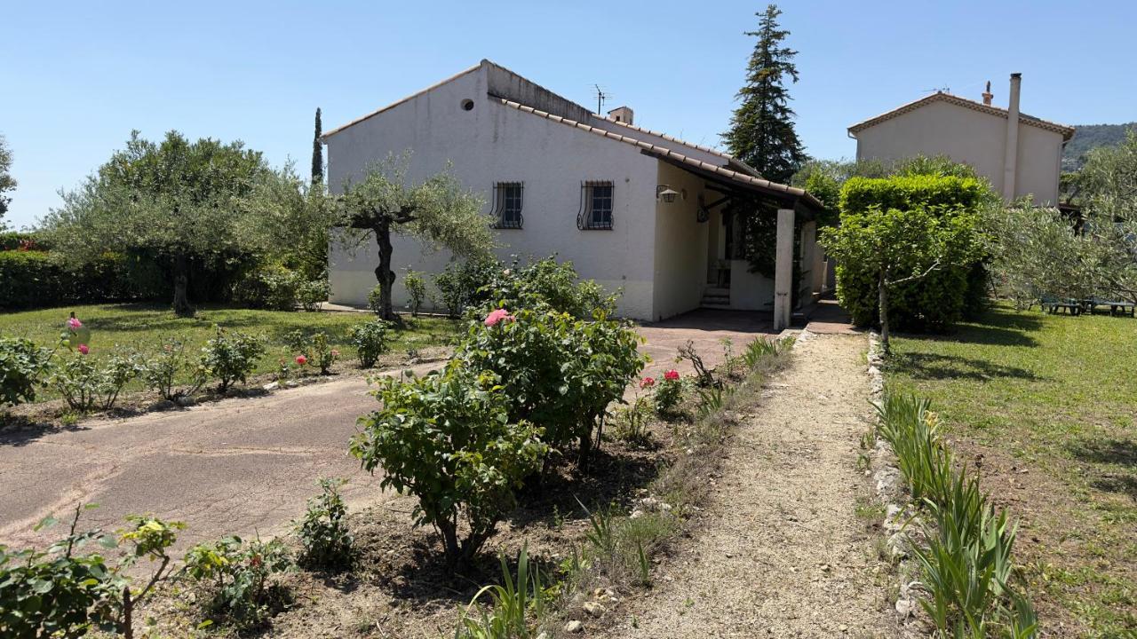 Villa Entiere Au Calme Dans Village Provencal Peymeinade Exterior photo